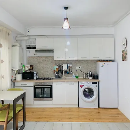 Fabian Apartament * Năvodari